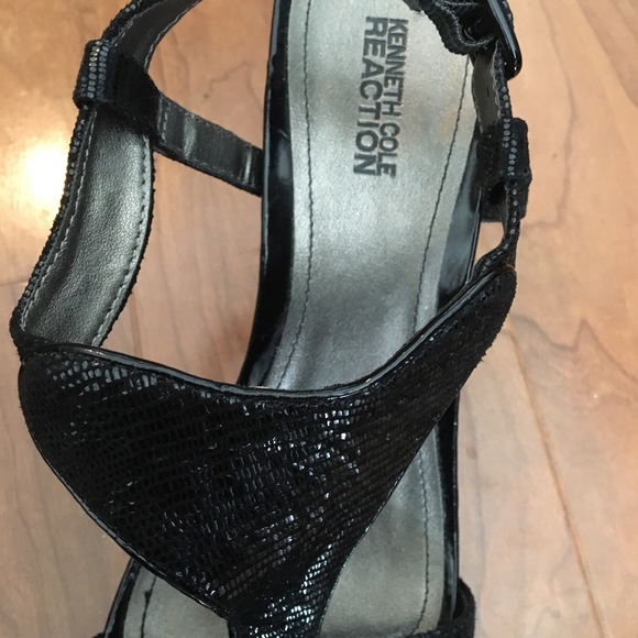 Kenneth Cole style name cabin fever wedge sandals - Picture 3 of 4